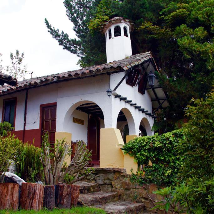 Hotel Y Centro De Convenciones Pueblito De Yerbabuena Paraiso Natural Chía Exterior foto